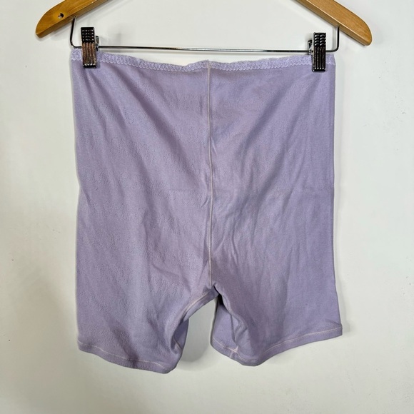 Skims Pointelle Hot Shorts in Lavender Size Large - Picture 4 of 7